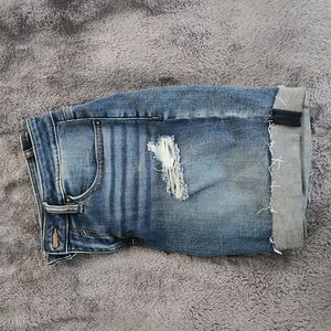Vigoss Bermuda Distressed Denim Shorts